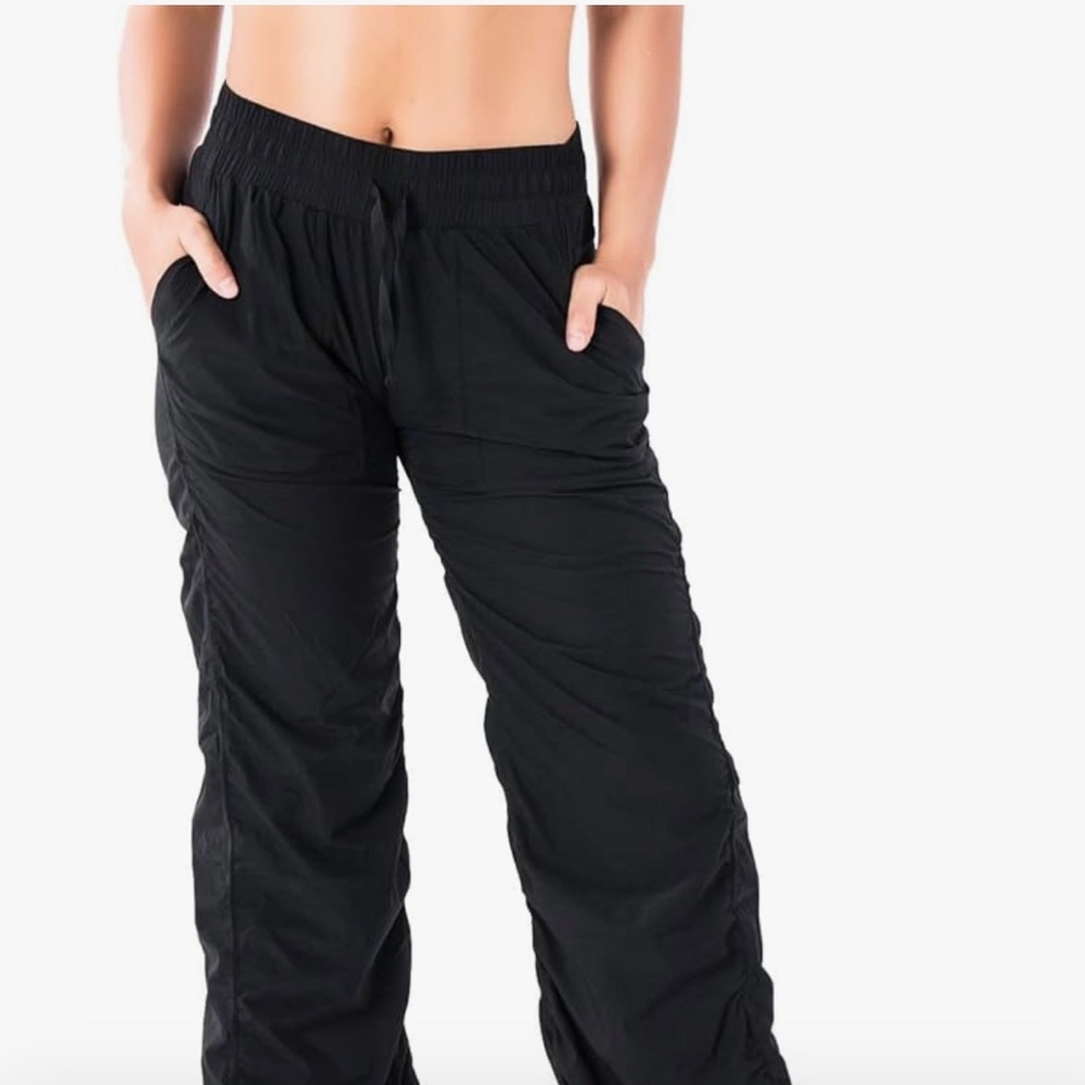 CRZ YOGA Lightweight Straight Black workout Pants w/ Pockets - Picture 3 of 11